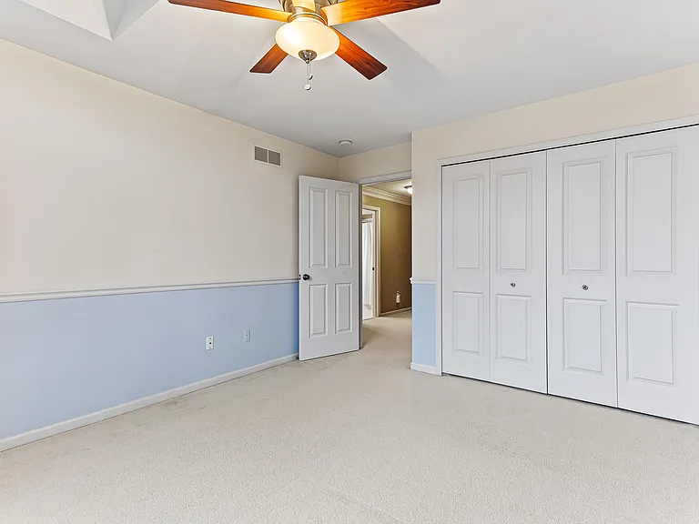 22479 Havergale St — Photo 35