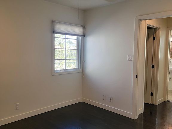 3rd image of 921 16th St APT C