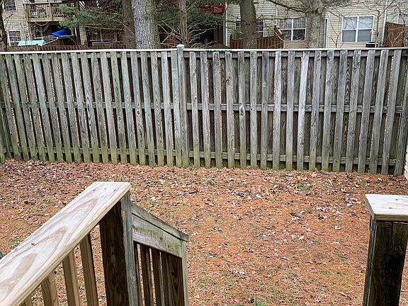 2nd image of 16437 Pleasant Hill Ct