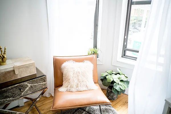 Rented by ER (DO NOT USE) | media 23