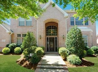 3911 Crown Ridge Ct, Houston, TX 77059