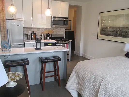 Rented by New York is Home | media 28