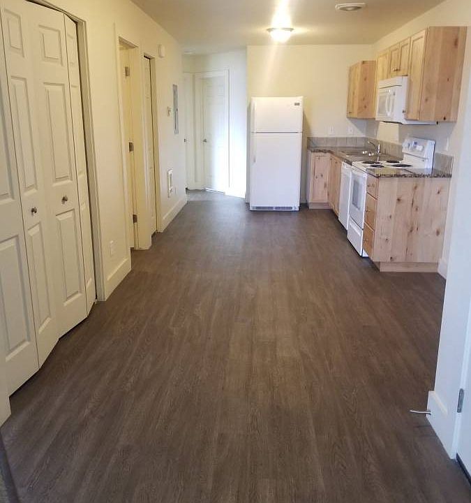 1st image of 40 E Washington St APT 1