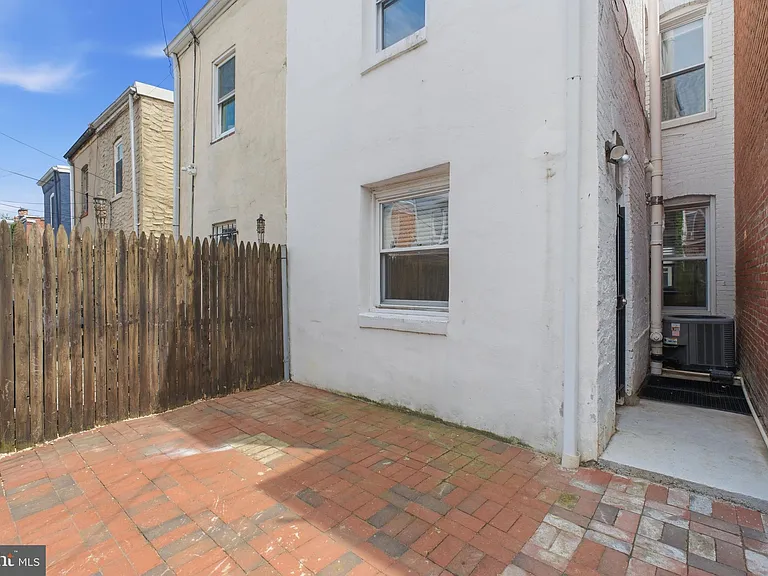 1230 Wylie St NE — Photo 21