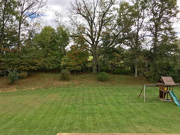 4th image of 1038 Lorien Ct