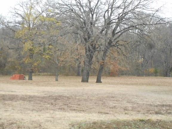 5th image of 136 County Road 3646