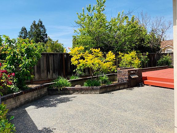 2nd image of 45015 Cougar Cir