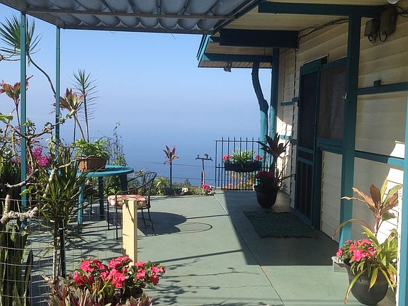 1st house lanai oceanviews