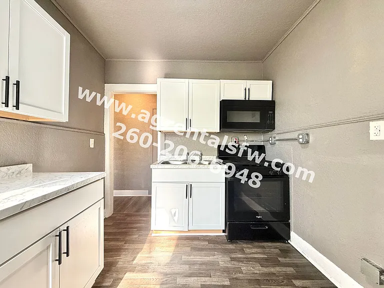 1512 Taylor St — Photo 10