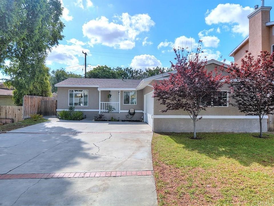 1st image of 15128 La Sabana Dr