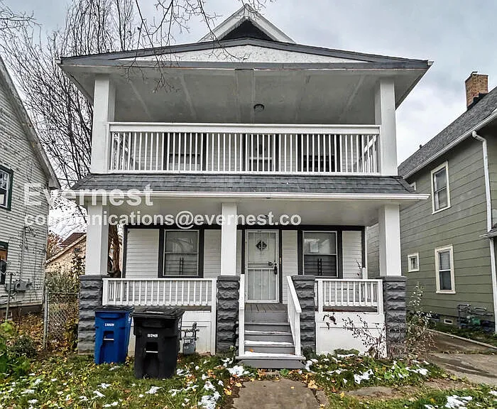 2932 E 118th St #2 — Photo 1
