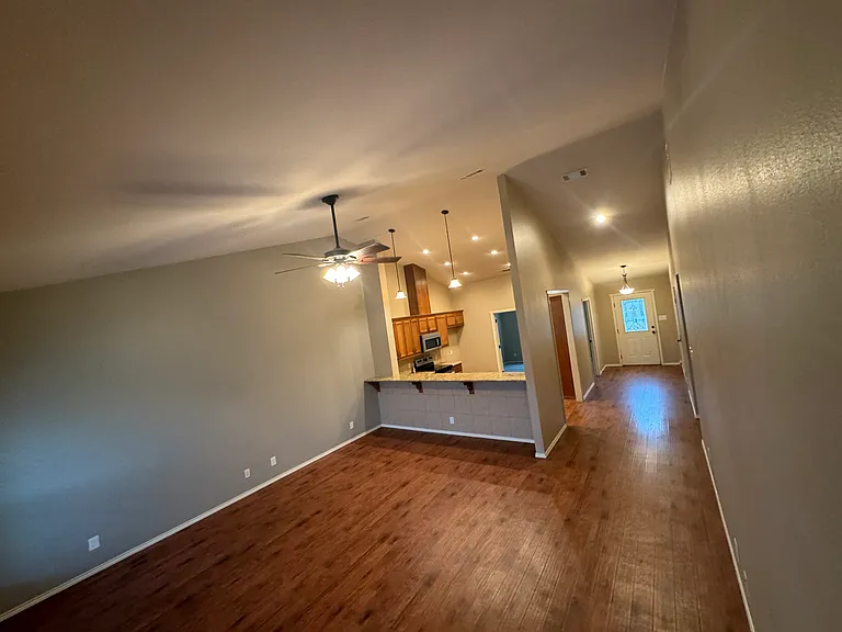 1613 Kimrey Ln — Photo 5