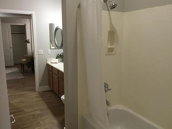 4th image of 1428 W Weatherby Way