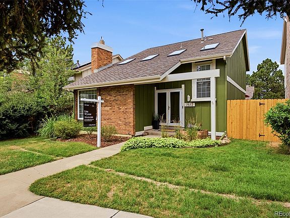 2nd image of 7572 S Rosemary Circle