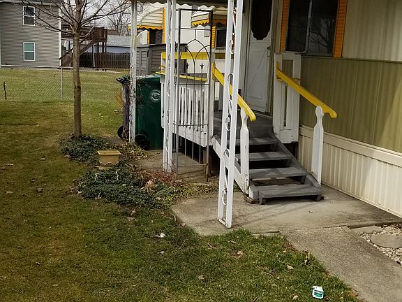 2nd image of 9414 Cayuga Dr Lot 28