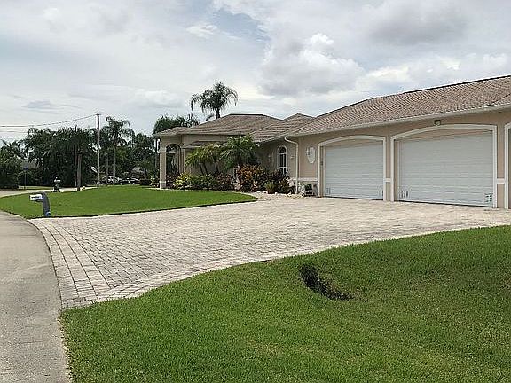 3rd image of 1758 Coral Way