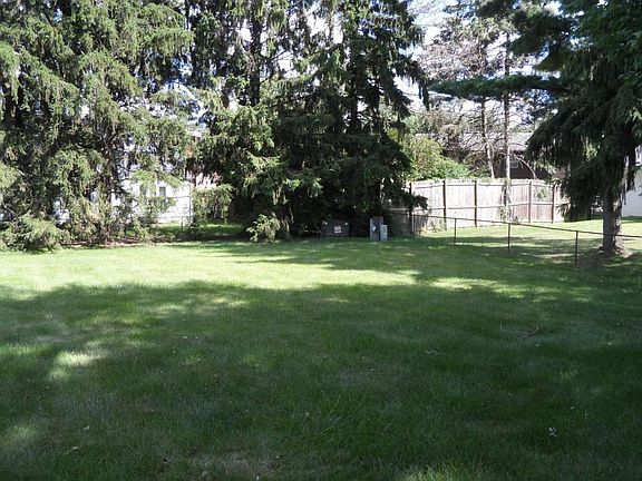 3rd image of 6149 Harrington Ct