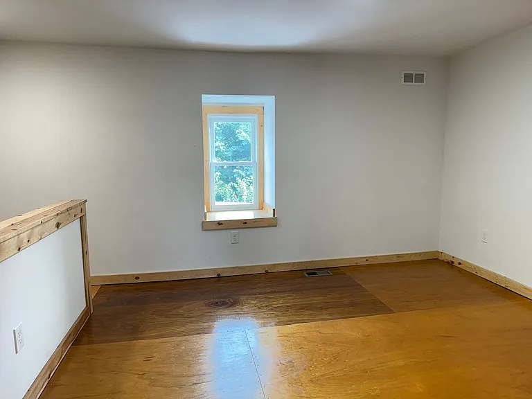 916 Houston St — Photo 23