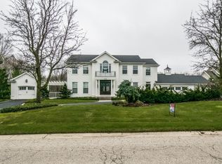 318 Stonehenge Dr SW, Grandville, MI 49418