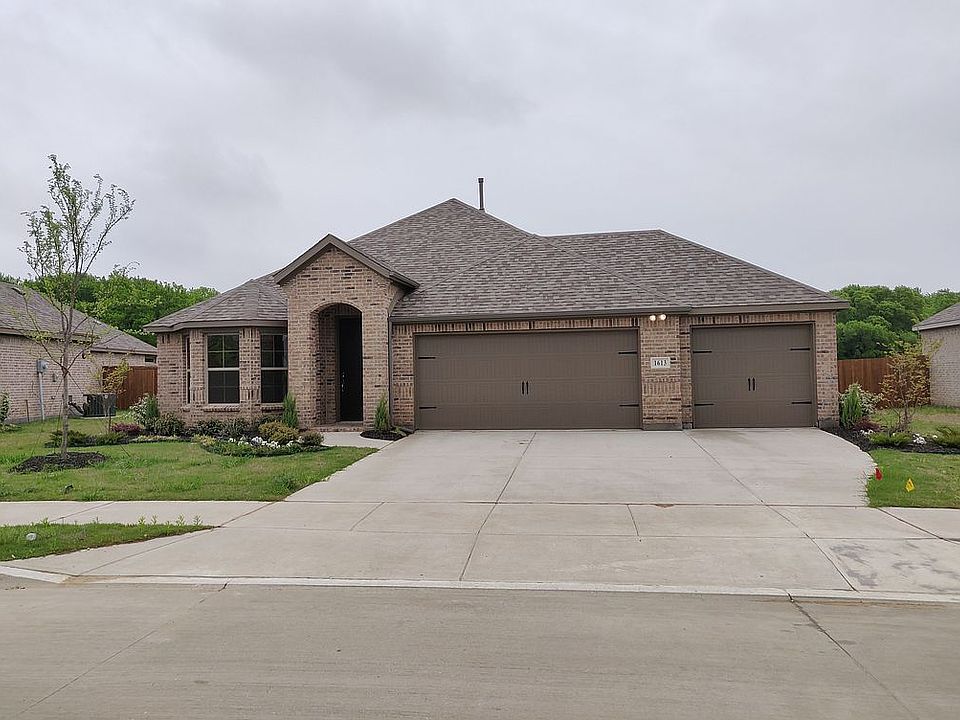 1st image of 1613 Angus Dr