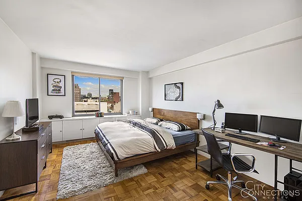 Rented by City Connections Realty | media 13