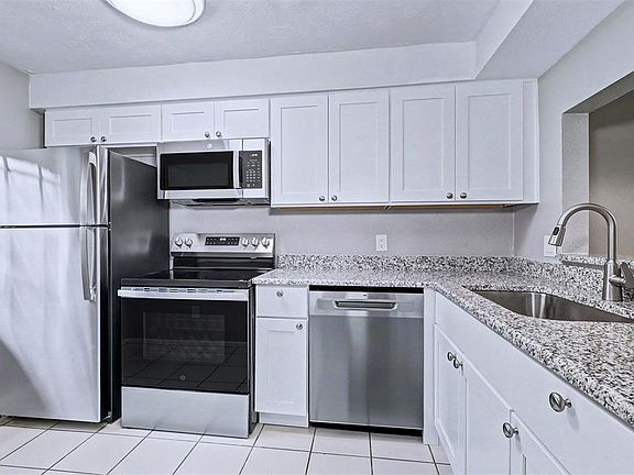 3rd image of 3661 Trophy Blvd #3661