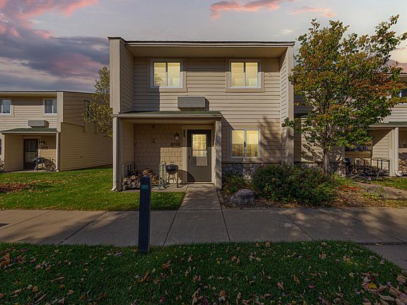 2nd image of 8382 Tuxedo Rd #327
