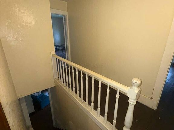 5th image of 57 Mill St