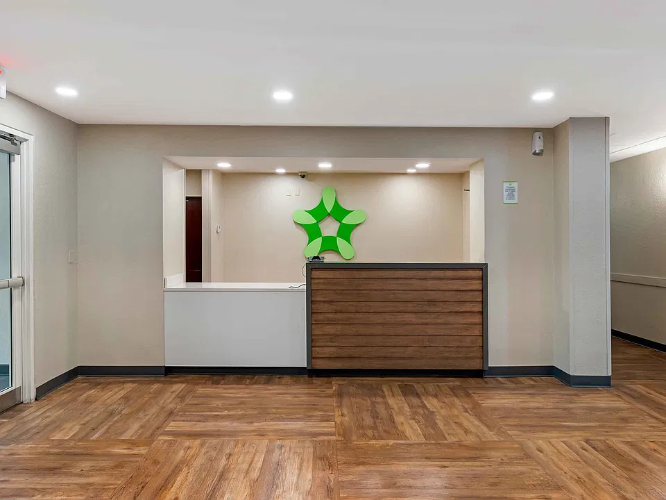 Lobby and Guest Check-in