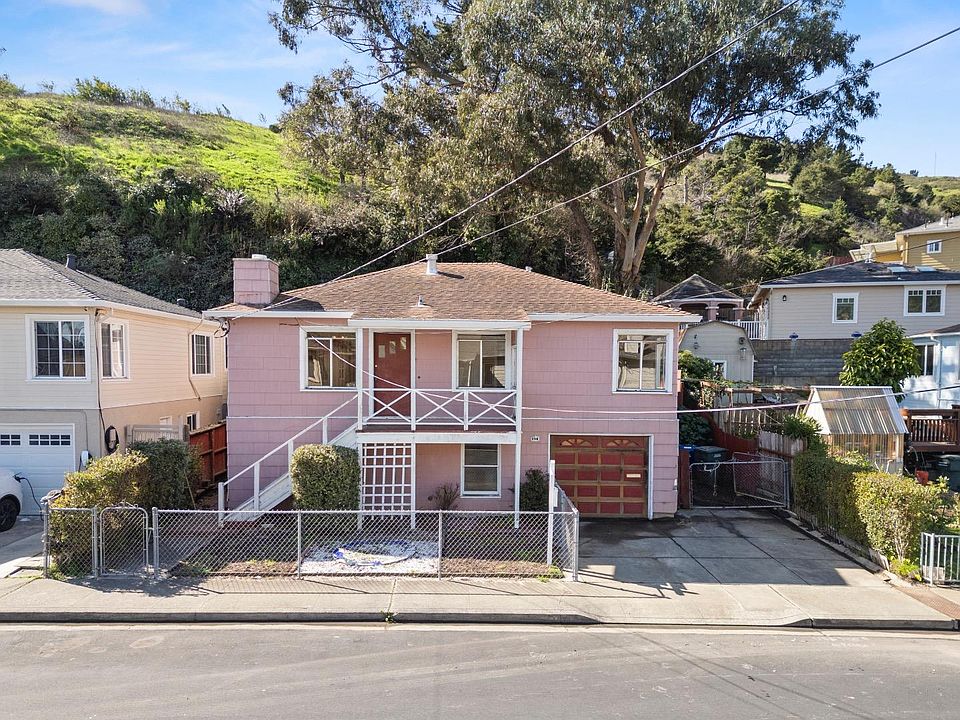 1st image of 431 Larch Ave