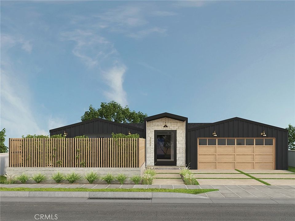 1st image of 2563 Columbia Dr