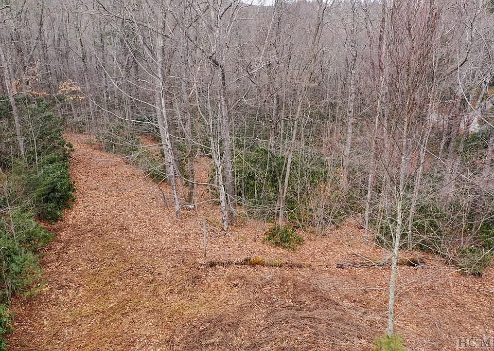 2nd image of 74 Kettle Creek Road