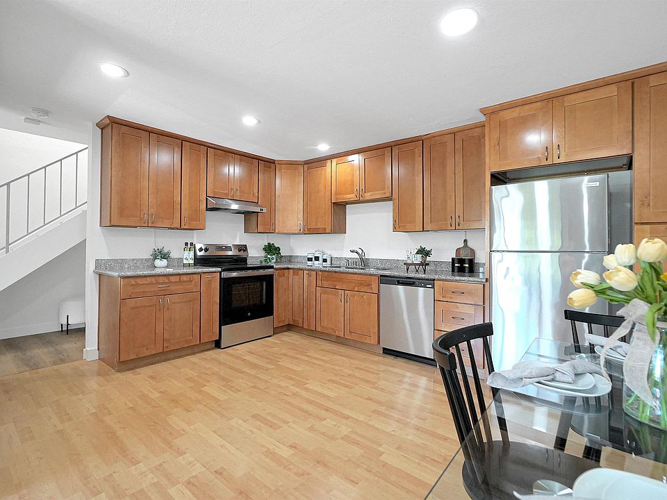 1st image of 410 Auburn Way APT 42