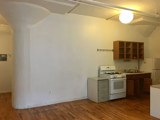 Rented by Fiddler Realty | media 18