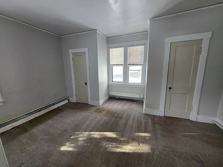 157 Bloomingdale Ave #1 — Photo 5