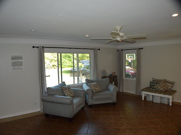 5th image of 12958 Pine Island Dr NE