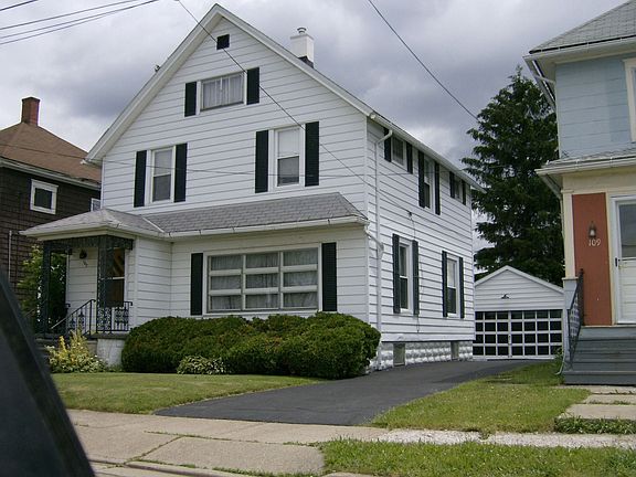 1176 sq.'
