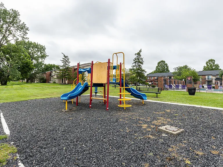 Emerson Village — Photo 32
