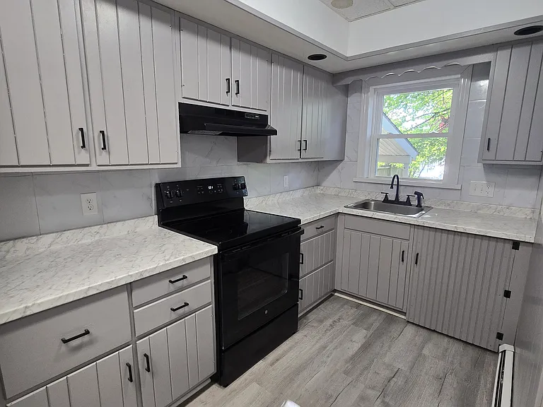 106 S Cleveland St #1 — Photo 3