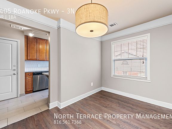 5th image of 4405 Roanoke Pkwy #3