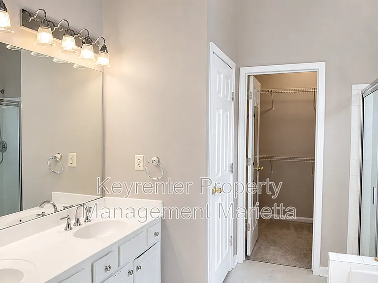 2220 Rosemoore Walk — Photo 12