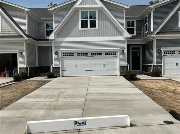 23097 Preserve Pl, Carrollton, VA 23314