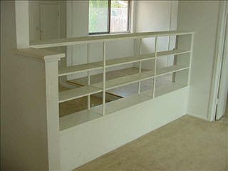 4th image of 9041 Royal Crown Dr
