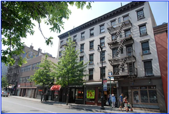 Rented by Buchbinder & Warren | media 2