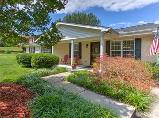 911 Skeet Club Rd, High Point, NC 27265