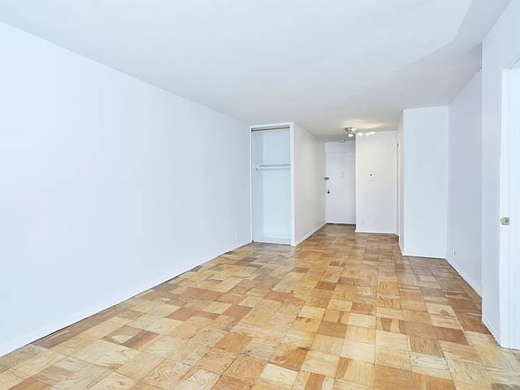 2nd image of 220 E 57th St APT 8J