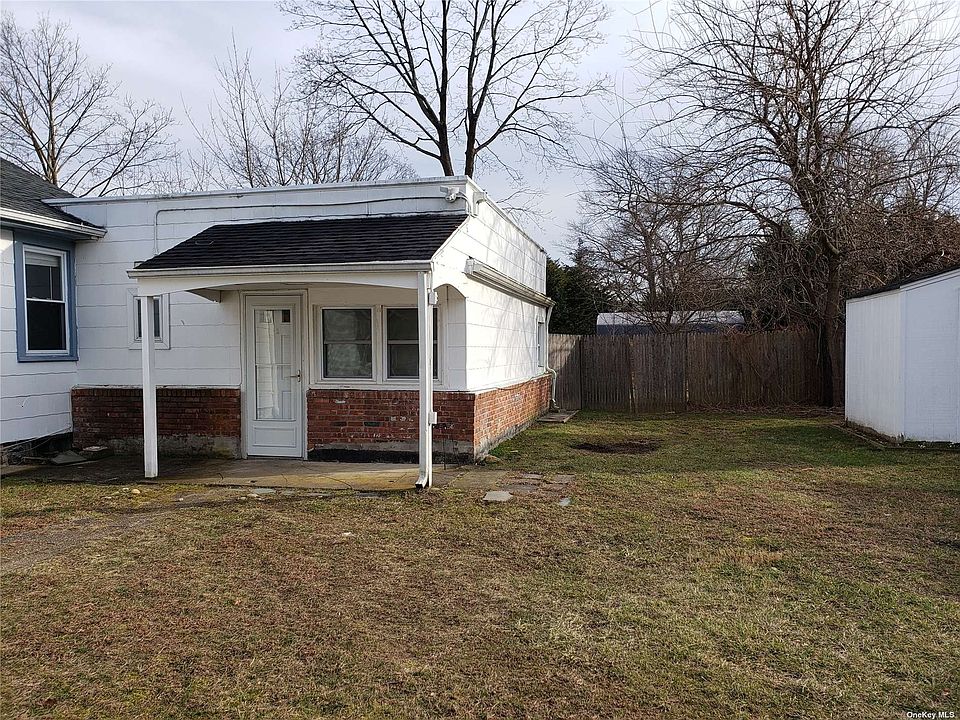 1st image of 12 Pine St