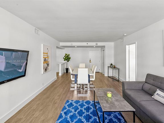 3rd image of 5225 Collins Ave APT 1614