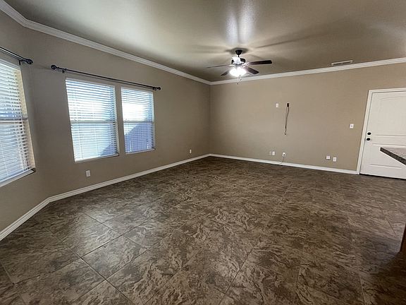 2nd image of 3613 Gillespie Ln