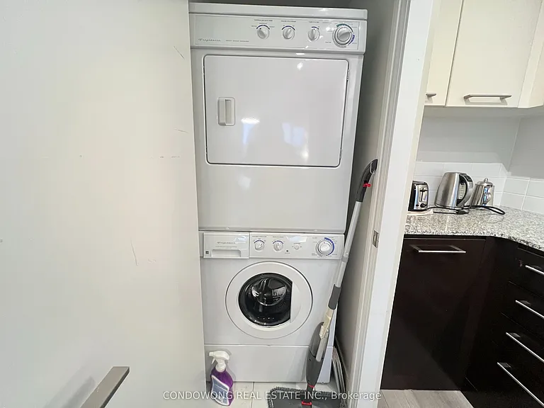 770 Bay St #1803 — Photo 9